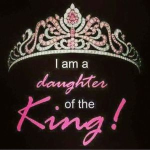 Meet your Posher, Cynthia